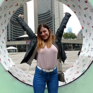 Meet your Posher, Taylor